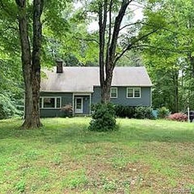 32 Pepperbush Dr, Clinton, CT 06413