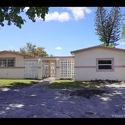 3412 Nassau Dr, Miramar, FL 33023