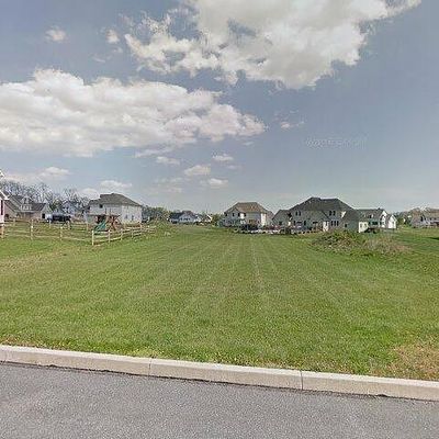 416 Chestnut Dr, Boiling Springs, PA 17007