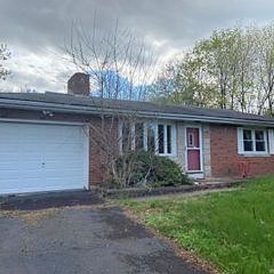 47 Ansonia Dr, North Haven, CT 06473