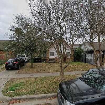 4705 Pease St, Houston, TX 77023