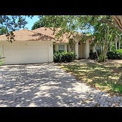 475 Otter Ln S, Jupiter, FL 33458