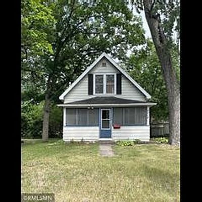 5008 Stewart Ave, Saint Paul, MN 55110