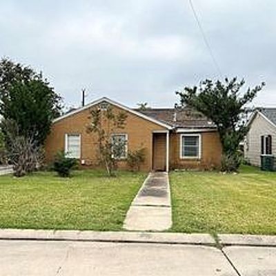 503 July Dr, Houma, LA 70360