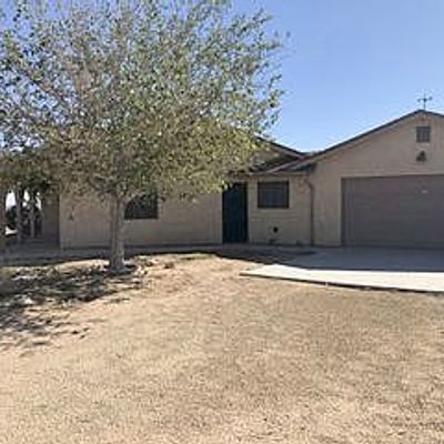 757 Sunny, Landers, CA 92285