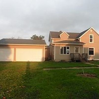 608 Crisman St, Dysart, IA 52224