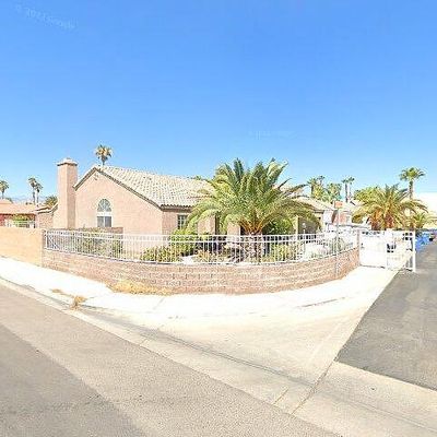 6296 Pride Ln, Las Vegas, NV 89103