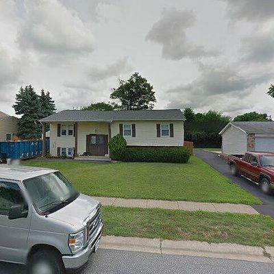 65 Sanford Dr, Newark, DE 19713