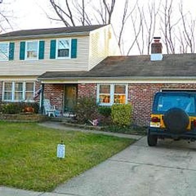 986 W Somerdale Rd, Somerdale, NJ 08083