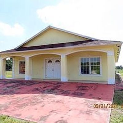 815 N Mayoral St, Clewiston, FL 33440