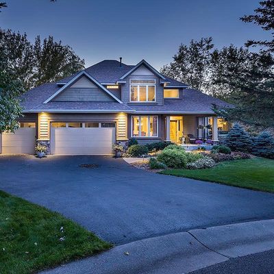 15086 Amur Hill Ln, Eden Prairie, MN 55347