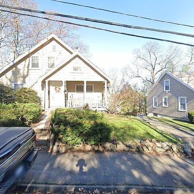 17 Gayland Rd, Needham, MA 02492