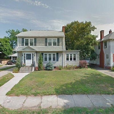 17 Moorland Ave, Cranston, RI 02905