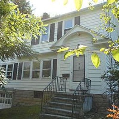 208 Hancock Dr, Syracuse, NY 13207