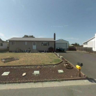 1908 Powers Dr, Lewiston, ID 83501