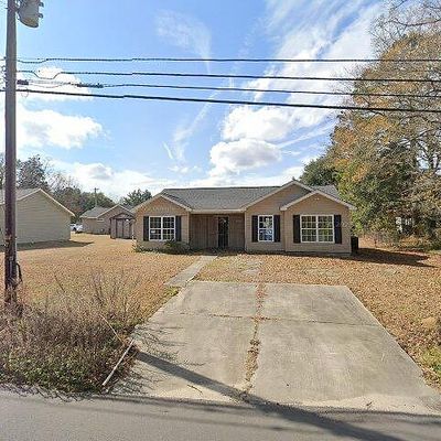 407 W Virginia Rd, Georgetown, SC 29440