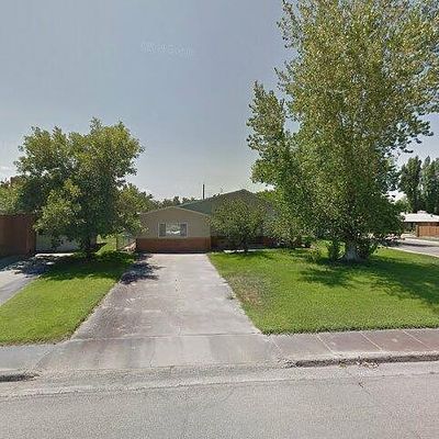 1400 Circle Rd, Worland, WY 82401