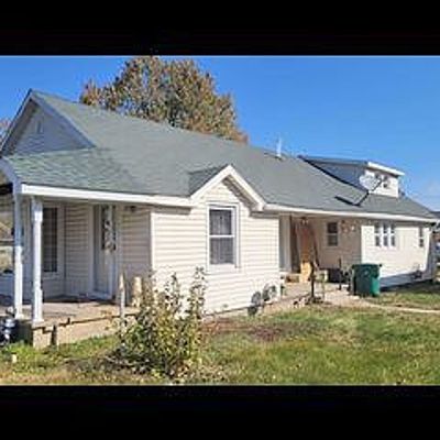 141 S Elm St, Bunker Hill, IN 46914