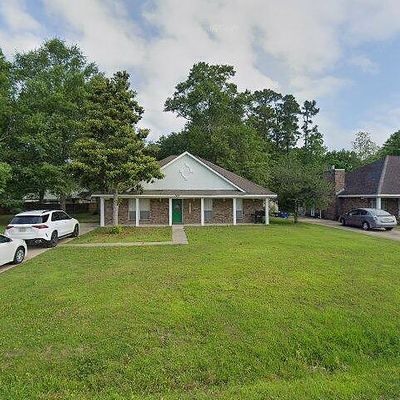 2405 Highland Dr, Gautier, MS 39553