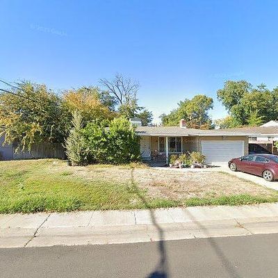 2421 Park Estates Dr, Sacramento, CA 95825