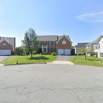 3 Chinkapin Ct, Rockville, MD 20850