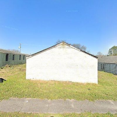 300 55 Th St, Fairfield, AL 35064