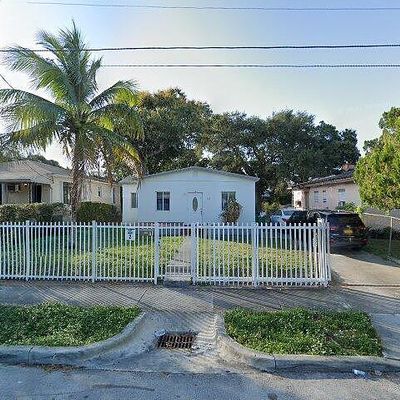 68 Nw 45 Th St, Miami, FL 33127