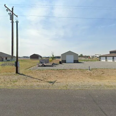 808 Gun Barrel Ln, Powell, WY 82435