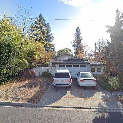 1004 Robinson Ln, Napa, CA 94558