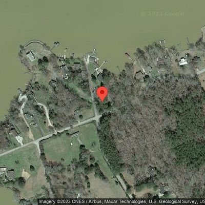 124 Bluff Rd, Greenwood, SC 29649