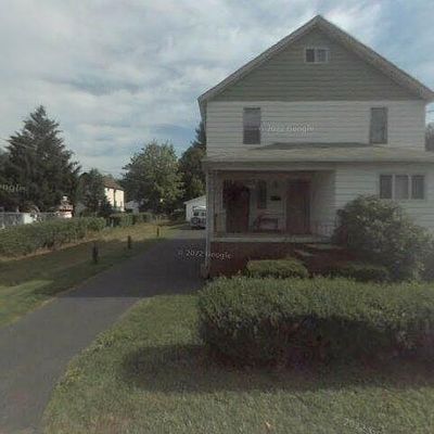 130 Morse Ave, Carbondale, PA 18407