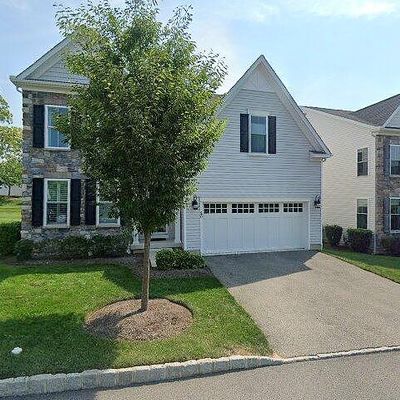 20 Dickinson Ln, Plymouth Meeting, PA 19462