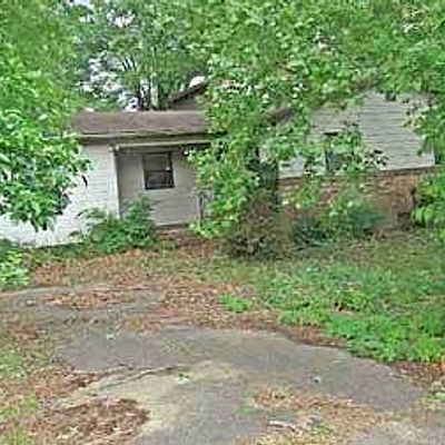 2003 Jones St, Malvern, AR 72104