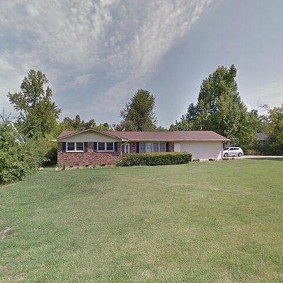 205 Myrna Dr, Paducah, KY 42003