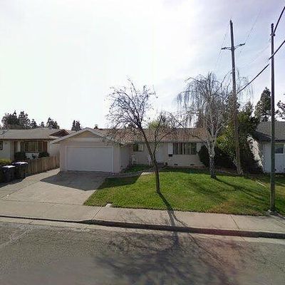 231 Dahlia St, Fairfield, CA 94533