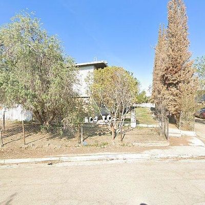 325 Adams St, Taft, CA 93268