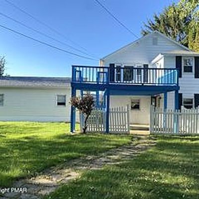 328 Fairview Ave, Wind Gap, PA 18091