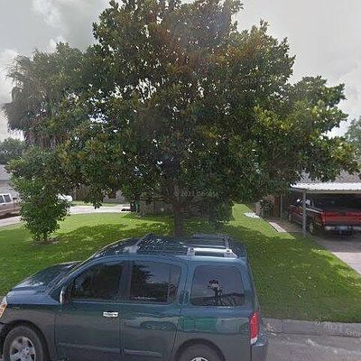 4401 Tumbleweed Ln, Baytown, TX 77521