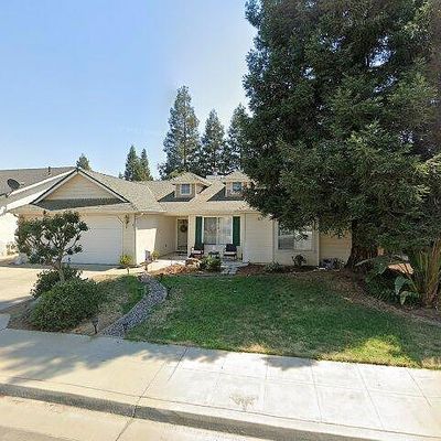 5047 W Morris Ave, Fresno, CA 93722