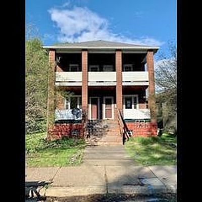 613 615 Pitcairn Ave, Jeannette, PA 15644