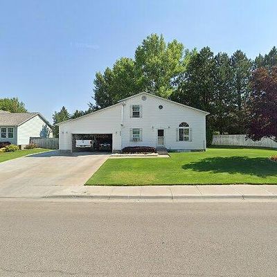 656 Evans Dr, Idaho Falls, ID 83402