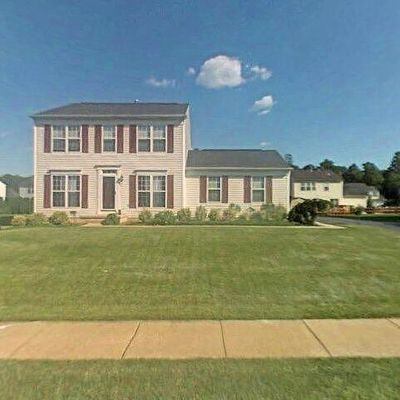 7 Buttonwood Ct, Newark, DE 19702