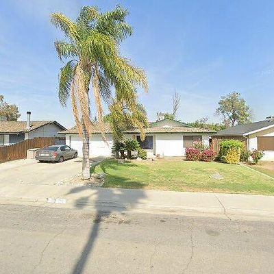 708 Iris St, Bakersfield, CA 93308