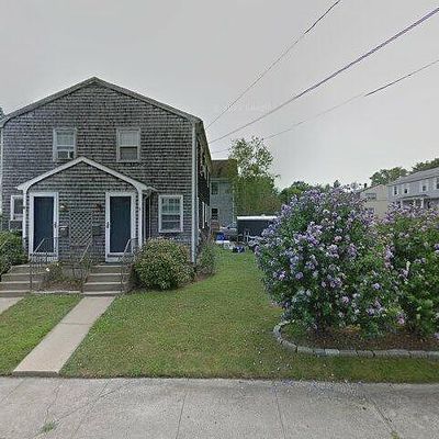 89 91 Connection St, Newport, RI 02840