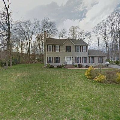 9 Lafayette Dr, Bristol, RI 02809