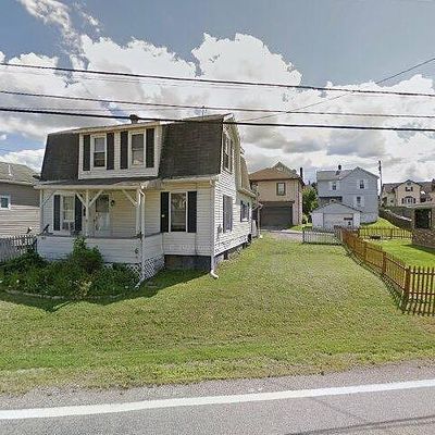 1023 Burtner Rd, Natrona Heights, PA 15065