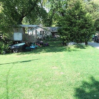 109 Bethesda Dr, Belleville, IL 62223