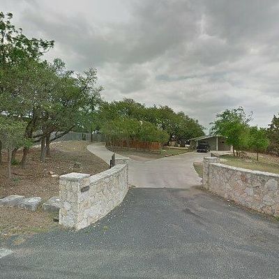 1410 Clear Spring Dr, Kerrville, TX 78028