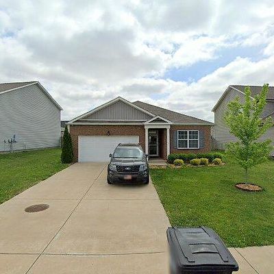 1217 Winterset Dr, Clarksville, TN 37040