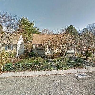 19 Bartlett Mnr, Norwalk, CT 06850